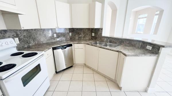 Shoma Courtyards At Royal Palm Beach, 2010 Shoma Dr, Royal Palm Beach, Florida 33414, image 1