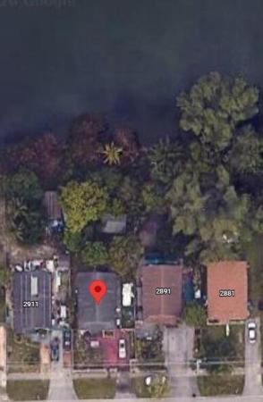 Bates Industrial Center, 2901 NW 26th St, Oakland Park, Florida 33311, image 1