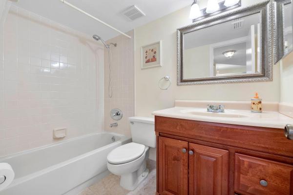 Lake Emerald, 116 Lake Emerald Dr #403, Oakland Park, Florida 33309, image 1