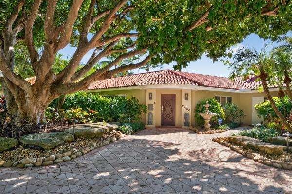 Coral Ridge Galt, 2460 Bayview Dr, Fort Lauderdale, Florida 33305, image 2