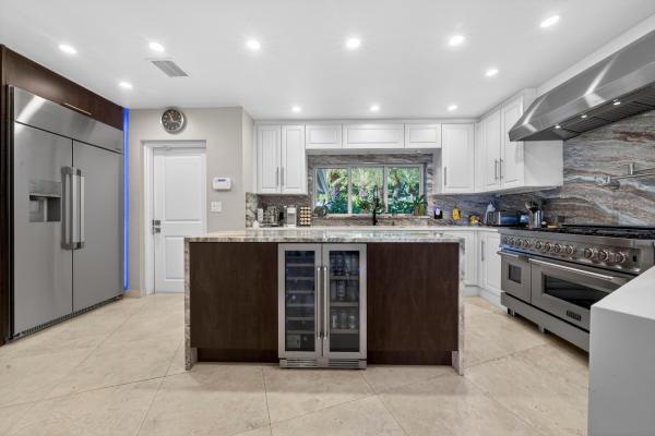 Coral Ridge Galt, 2460 Bayview Dr, Fort Lauderdale, Florida 33305, image 2