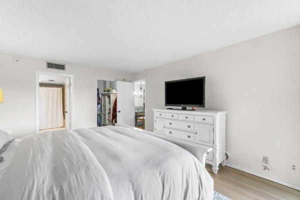 Boca Teeca, 6000 NW 2nd Ave #138, Boca Raton, Florida 33487, image 1