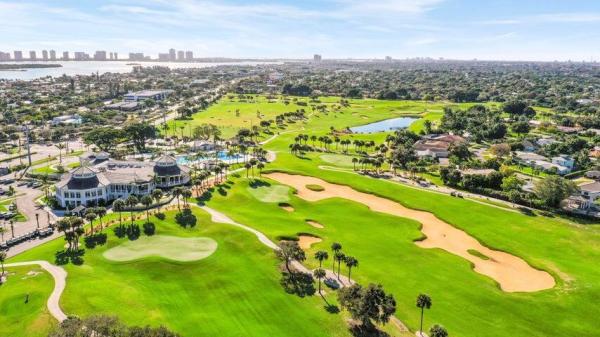 Palm Beach Country Estates, 8671 N 155th Pl Pl, Palm Beach Gardens, Florida 33418, image 3