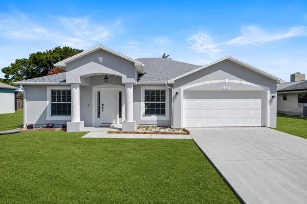 Riverview, 861 SE Cavern Ave, Port St. Lucie, Florida 34983, image 1
