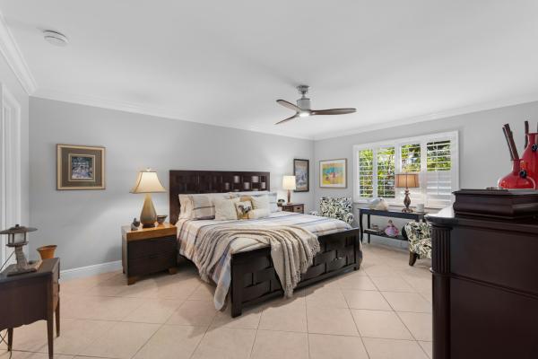 Manor Grove Village, 1920 NE 1st Ter #116h, Wilton Manors, Florida 33305, image 1