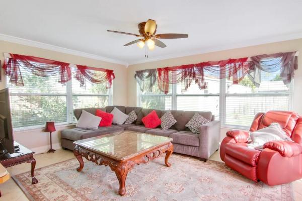 19185 SE Homewood Ave, Jupiter, Florida 33469, image 2