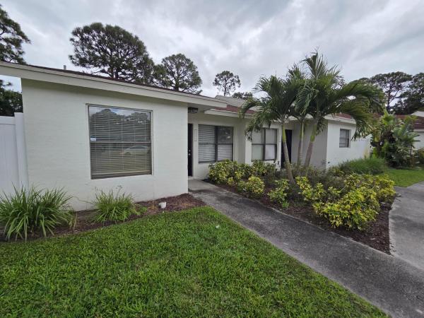 3769 Mil Race Ct, Greenacres, Florida 33463, image 2