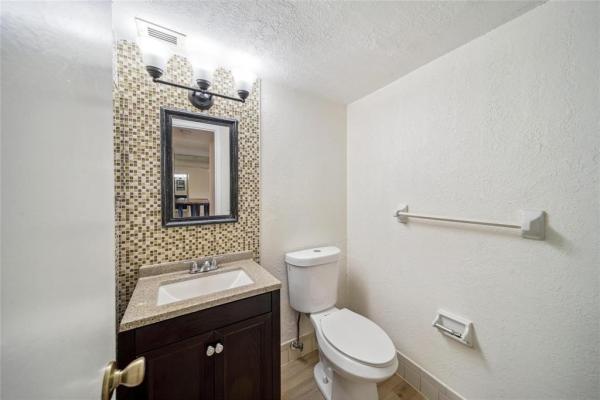 Briarwood Club, 3475 Broken Woods Dr #102, Coral Springs, Florida 33065, image 2