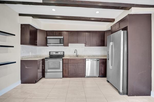 North Andrews Terrace, 131 NE 51st Ct, Oakland Park, Florida 33334, image 1