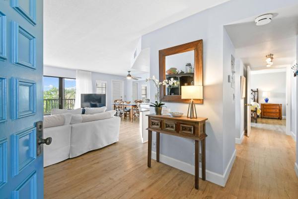 Tennis Villas At Jupiter Ocean & Racquet Club, 1605 S Us Highway 1 #301V6, Jupiter, Florida 33477, image 3