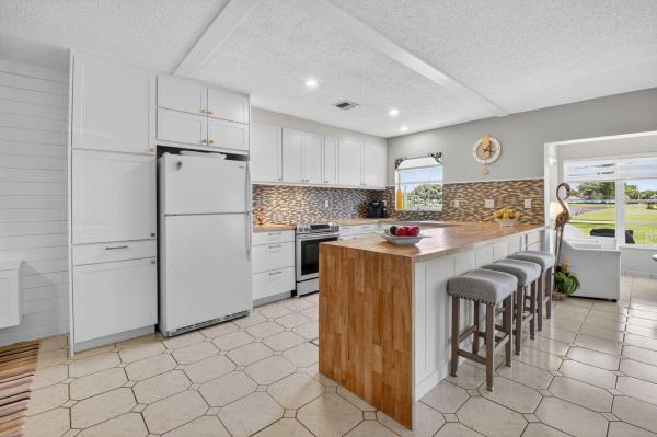 High Point 1 & 2 Of Delray West, 14519 Canalview Dr #B, Delray Beach, Florida 33484, image 2
