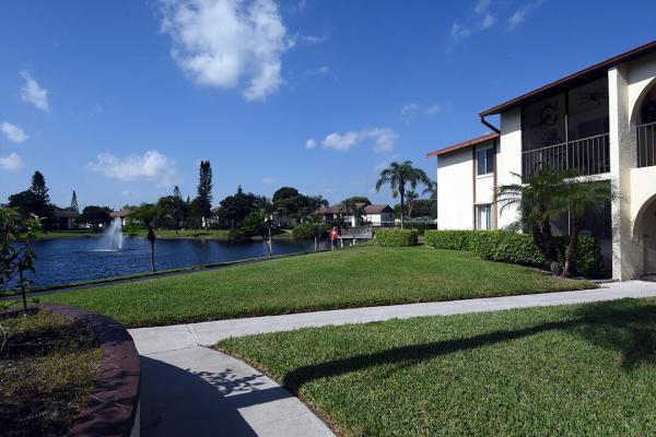 4850 Sable Pine Cir #B2, West Palm Beach, Florida 33417, image 1