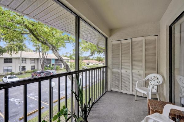 9840 Pineapple Tree Dr #204, Boynton Beach, Florida 33436, image 2