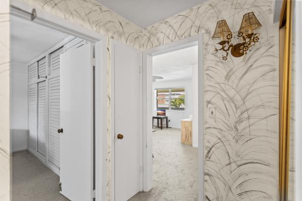 Palm Royal, 30 SE 13th St #B3, Boca Raton, Florida 33432, image 1