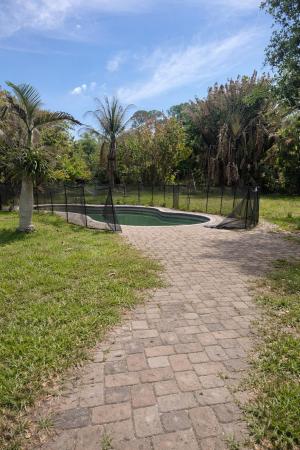 481 S 56th Ter Ter, West Palm Beach, Florida 33415, image 1