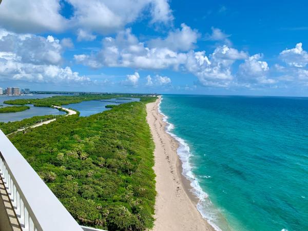 Water Glades, 5540 N Ocean Dr #Ph-a, Riviera Beach, Florida 33404, image 1