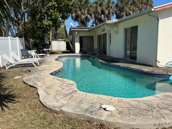 Hypoluxo Village, 3039 Indian Trl, Lake Worth, Florida 33462, image 2