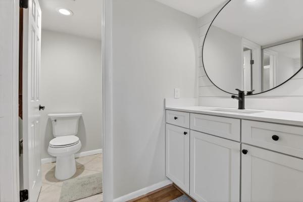 Whitehall Of Pine Island Ridge, 1528 Whitehall Dr #202, Davie, Florida 33324, image 1
