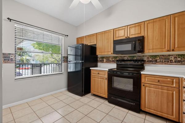 Sabal Ridge, 2301 Sabal Ridge Ct #H, Palm Beach Gardens, Florida 33418, image 1
