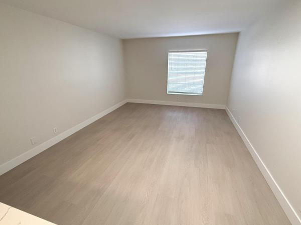 Imperial Point Colonnades, 2220 NE 68th St #1007, Fort Lauderdale, Florida 33308, image 1