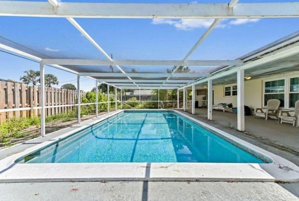 Woodcrest Manor, 315 SW 12th Ave, Boynton Beach, Florida 33435, image 2