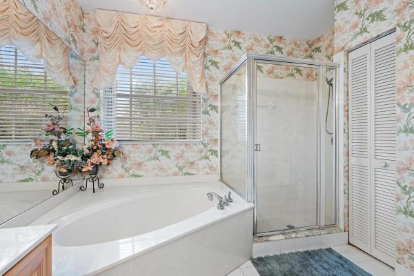 Eagleton Estates, 220 Eagleton Estate Blvd, Palm Beach Gardens, Florida 33418, image 2