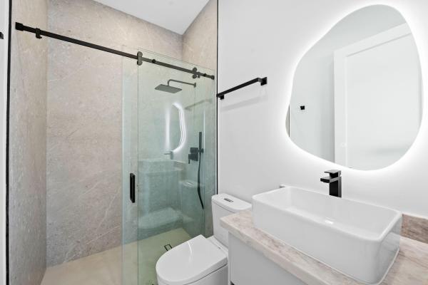 Silver Bluff Estates, 2324 SW 26th St, Miami, Florida 33133, image 1