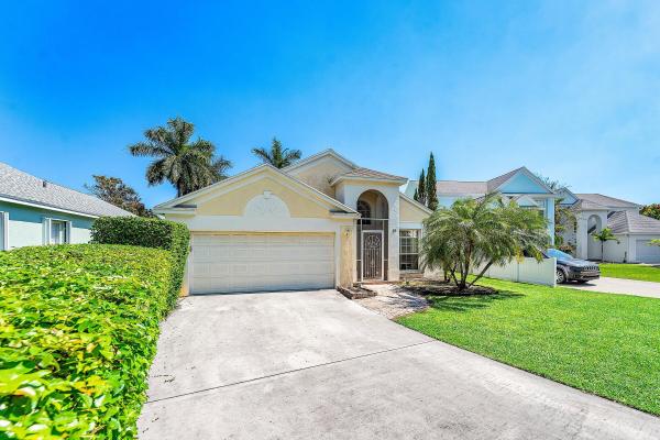 Meadow Lake At The Meadows, 29 Swallow Dr, Boynton Beach, Florida 33436, image 1