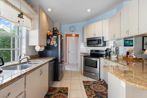 Lakeside At The Lakes, 1283 NW Bentley Cir #B, Port St. Lucie, Florida 34986, image 2