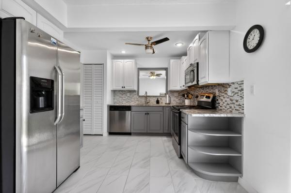 Rainberry Lake, 2145 NW 10th St, Delray Beach, Florida 33445, image 3