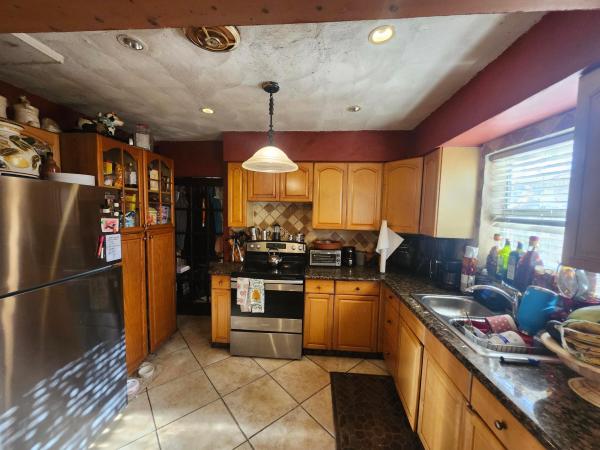 Palm Lane Villa, 6651 Allen St, Hollywood, Florida 33024, image 2