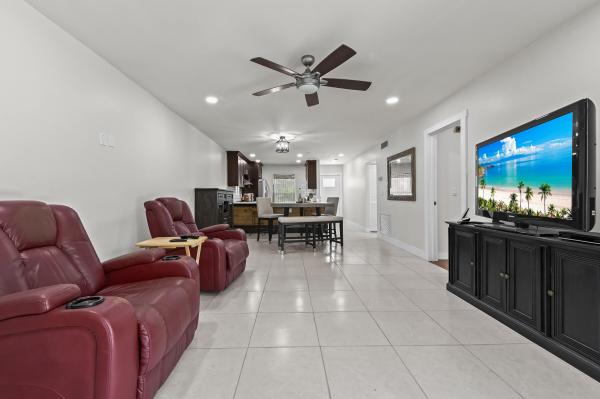647 Marlboro Oval, Lake Worth, Florida 33467, image 1