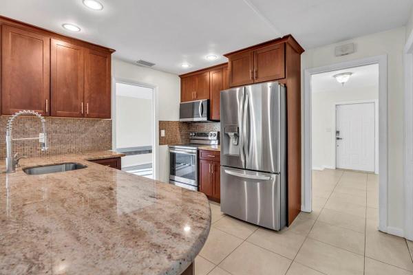 Oriole Margate, 290 NW 65th Ave, Margate, Florida 33063, image 1