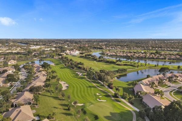 Hampton At Aberdeen, 7207 Le Chalet Blvd, Boynton Beach, Florida 33472, image 2