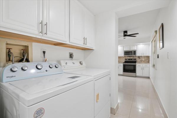 Cypress Grove At Palm-Aire, 804 Cypress Grove Ln, Pompano Beach, Florida 33069, image 1