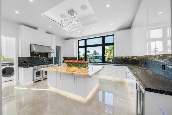 Coral Key Villas, 2650 NE 48th Ct, Lighthouse Point, Florida 33064, image 2