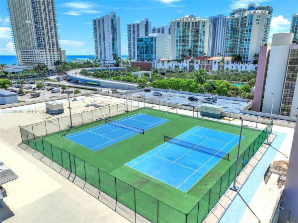 Plaza Of The Americas, 17021 N Bay Rd #105, Sunny Isles Beach, Florida 33160, image 2