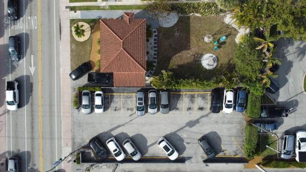 4412 N Ocean Dr, Fort Lauderdale, Florida 33308, image 1