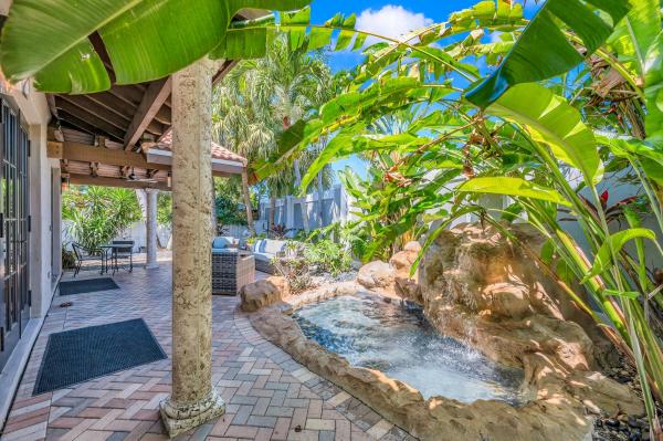 Eastland Cove, 1973 NW 45th St, Oakland Park, Florida 33309, image 1