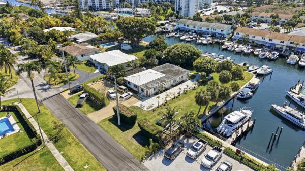 Caliban Ridge, 2680 NE 16th St, Pompano Beach, Florida 33062, image 2