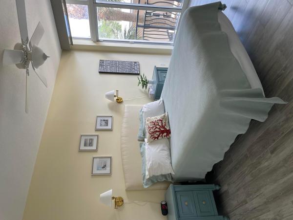 Inlet Pointe, 314 Inlet Way #201, Palm Beach Shores, Florida 33404, image 1