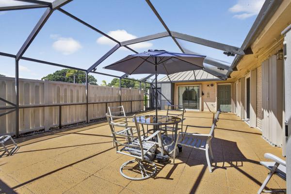 Westwood Gardens, 5662 Golden Eagle Cir, Palm Beach Gardens, Florida 33418, image 2