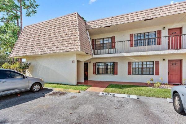 Cypress Court, 4245 Oak Terrace Dr, Greenacres, Florida 33463, image 2