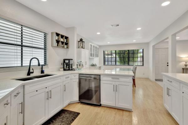 Weybridge Townhomes, 146 Weybridge Cir #B, Royal Palm Beach, Florida 33411, image 1