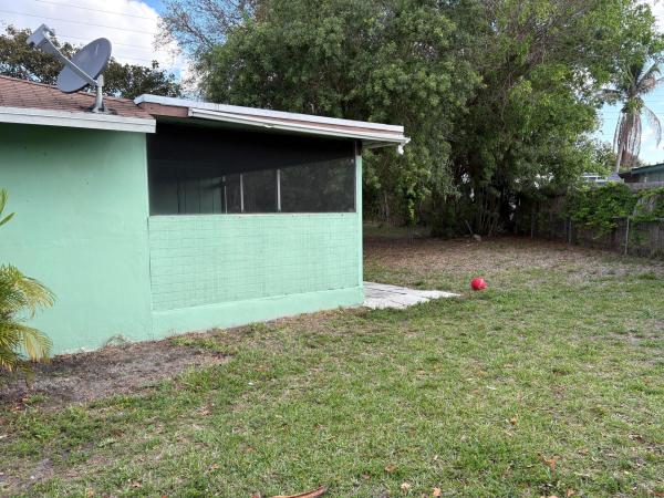 Gramercy Park, 5954 Bahama Ct, West Palm Beach, Florida 33407, image 1