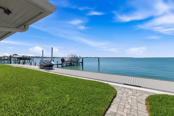 Thumb Point, 1625 Thumb Point Dr, Fort Pierce, Florida 34949, image 2
