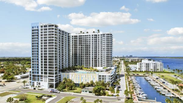 220 Lake Shore Dr #612, Lake Park, Florida 33403, image 3
