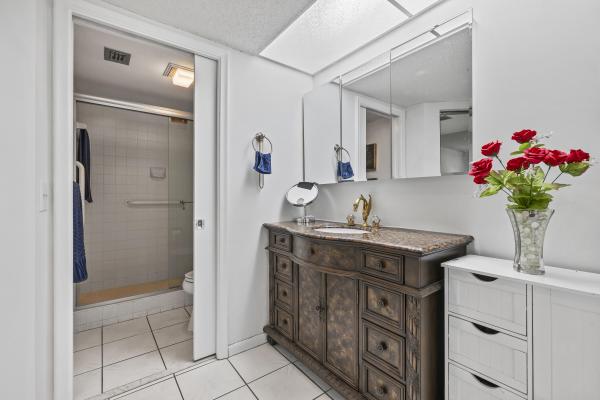 Cambridge At Century Village, 1000 SW 125th Ave #211N, Pembroke Pines, Florida 33027, image 2