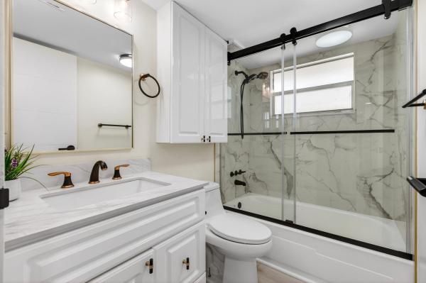225 Seville Blvd BOULEVARD #J, Delray Beach, Florida 33446, image 2