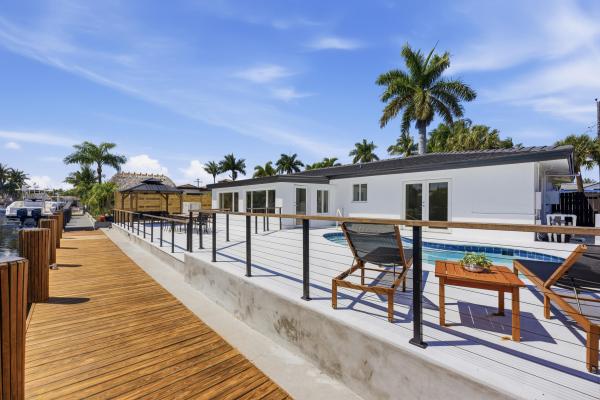 Pompano Isles, 2280 SE 10th Ct, Pompano Beach, Florida 33062, image 3